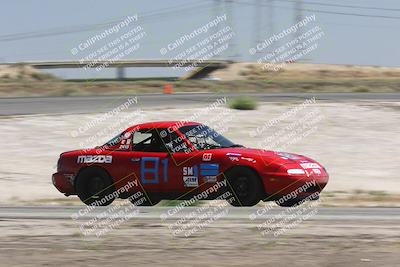 media/Jun-01-2024-CalClub SCCA (Sat) [[0aa0dc4a91]]/Group 3/Qualifying/